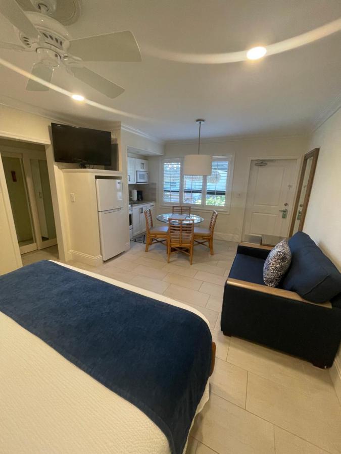 High Noon Beach Resort Lauderdale-by-the-Sea Екстериор снимка
